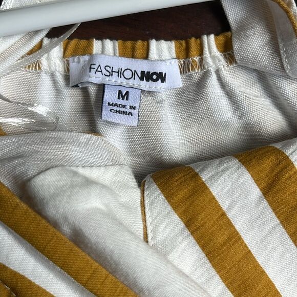 Sleeveless dress  - Picture 2 of 3